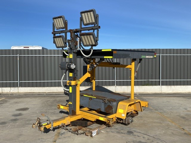 <p>2018 Saferoads LED Single Light Tower Trailer (Parts)</p>