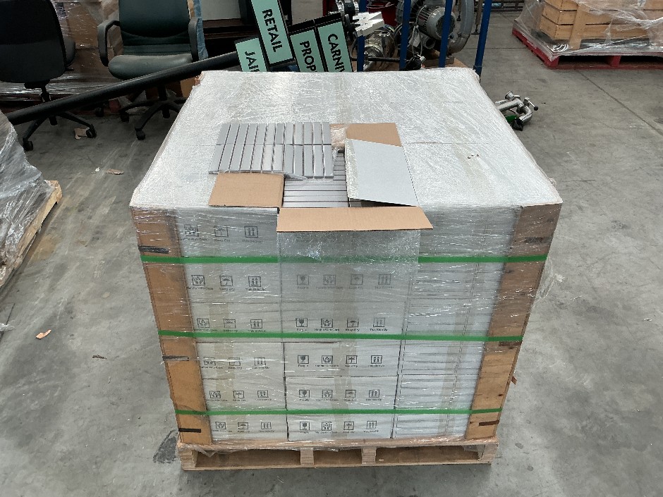 1 x Pallet Light Grey Stripe Tiles