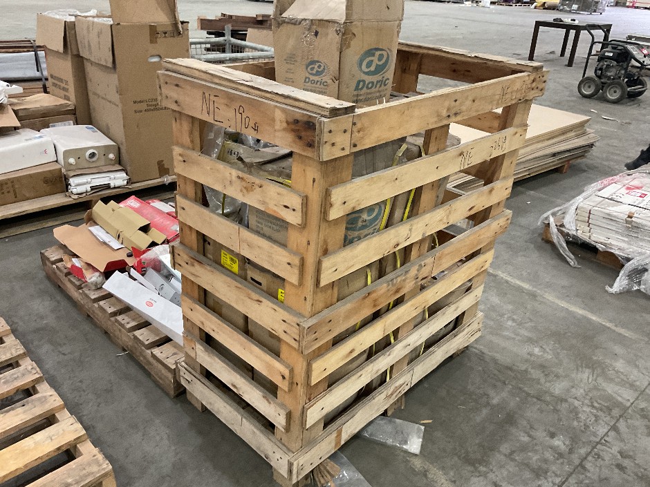 <p>Crate Comprising Large Quantity of Windows Winders</p>