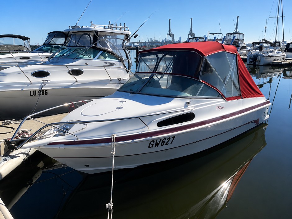 2002 Haines Hunter 530 Classic