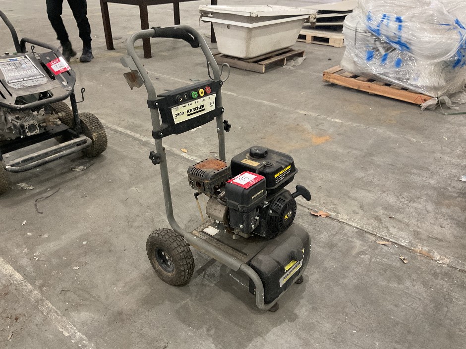 <p>Karcher Pressure Washer</p>