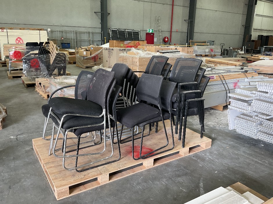 <p>Pallet of Assorted Chairs</p>