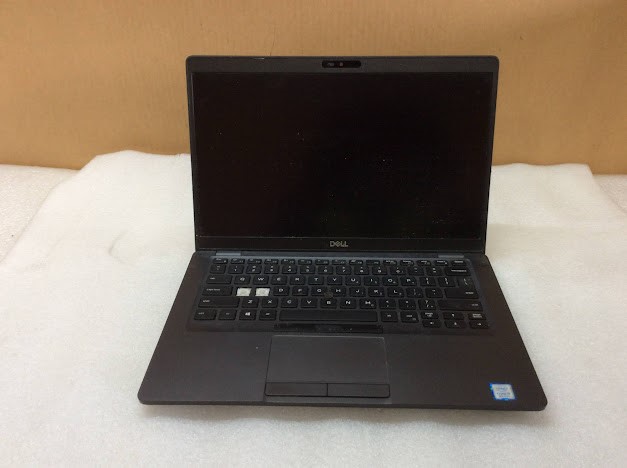 DELL Latitude 5400 Laptop i5-8265U 8GBRAM/256GB Black