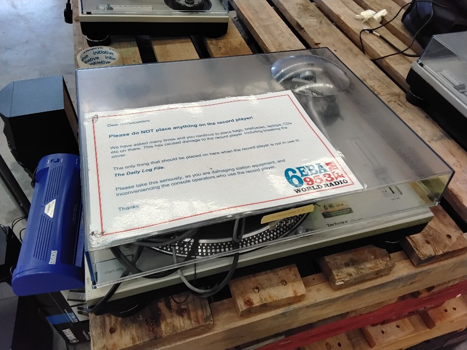 Technics Direct drive turn table