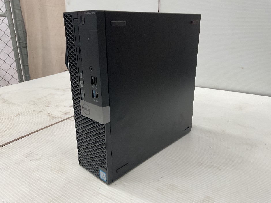 <p>Dell OptiPlex 7050 Computer</p>