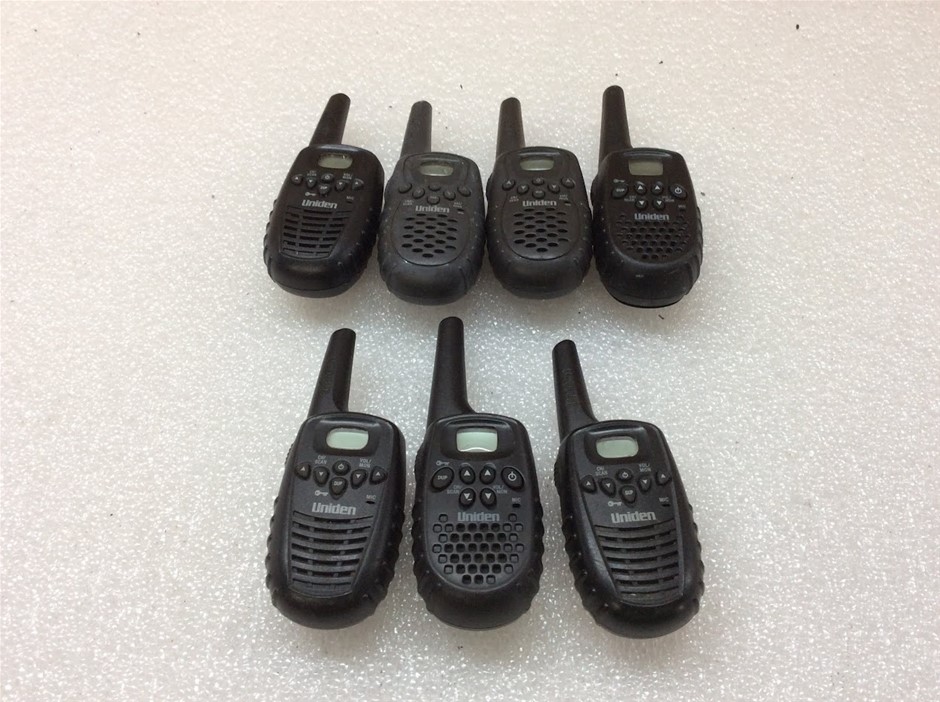 0028-2584513 · Uniden UH036SX-NB Two-Way Radio (Lot of 7)