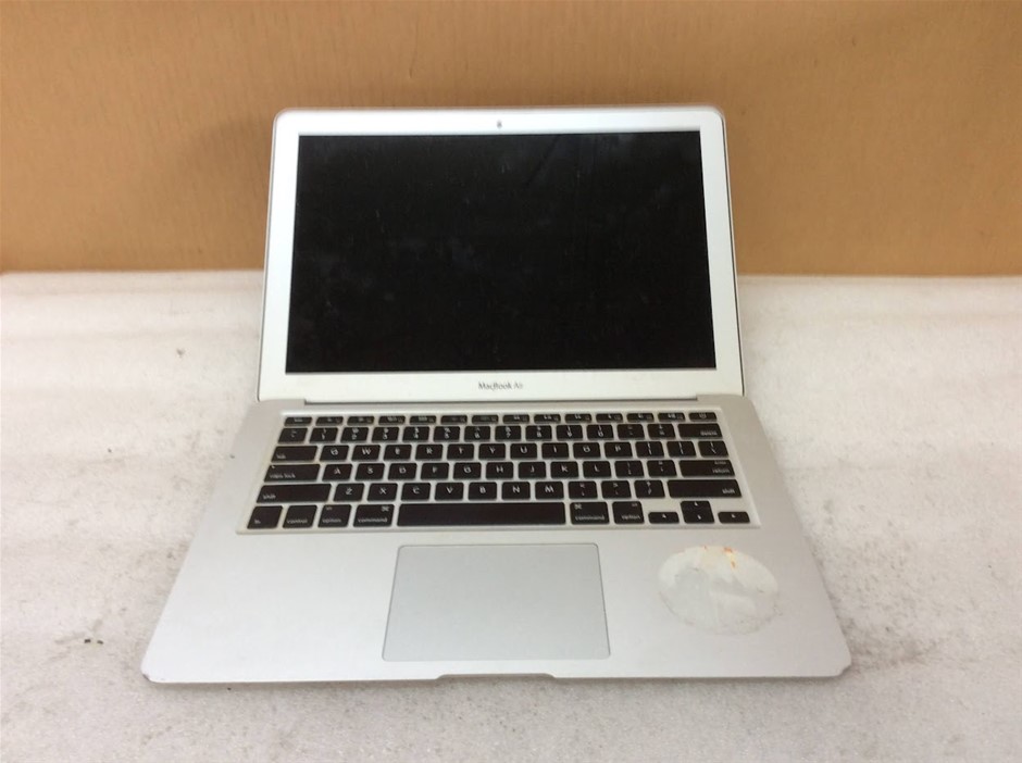 APPLE MacBook AIR (A1466)(EMC2632) Laptop i5-4250U 4GBRAM 128GB SIlver