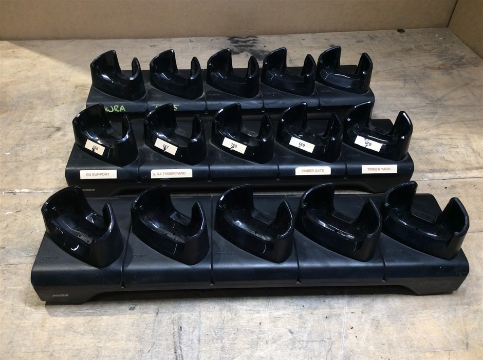 0015-2584514 · Symbol CRD-TC7X-SE5C1 Five-Slot Charging Cradles (Lot of 3)