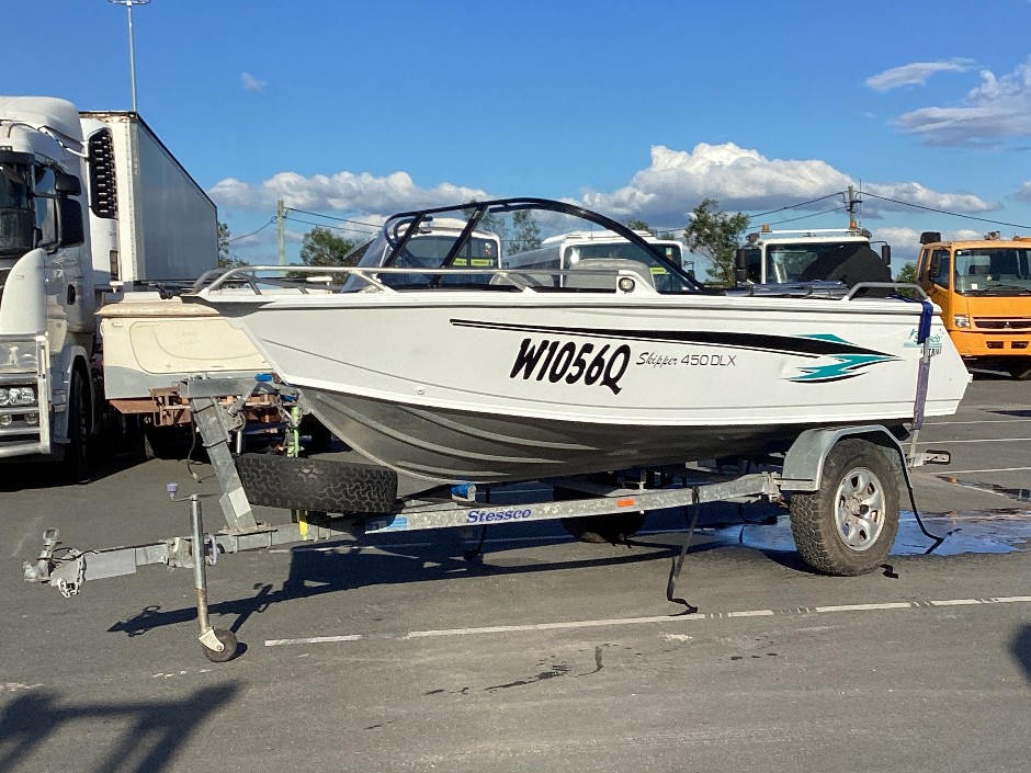 <p>2014 Stessco Skipper 450DLX</p>