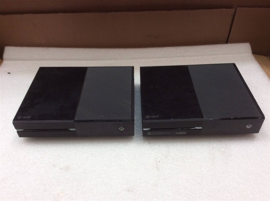 Microsoft Xbox One 1540 Game Console (Lot of 2)
