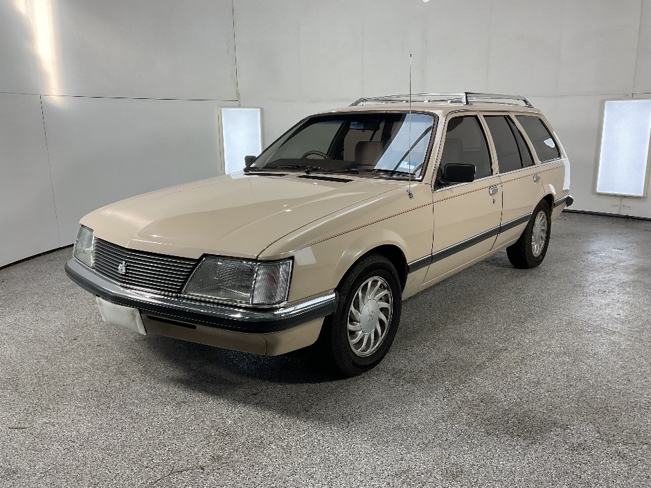 1983 Holden Commodore Vacationer Petrol