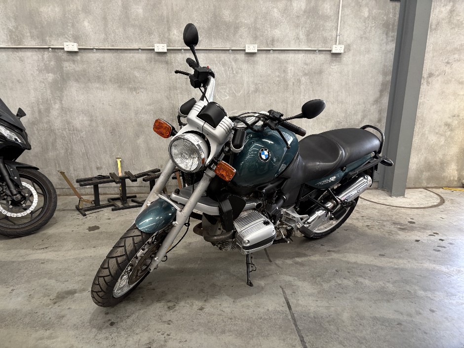 <p>1996 BMW R1100R  Petrol</p>