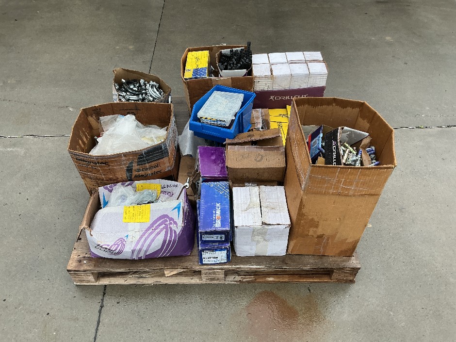 1 x Pallet Various Fittings & Fasteners