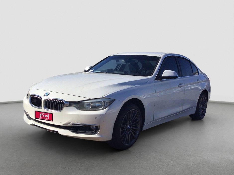 2012 BMW 3 Series 328i Petrol