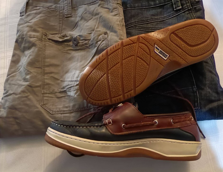 Sebago Shoes 39 Minor Use and Two Jeans 36 used
