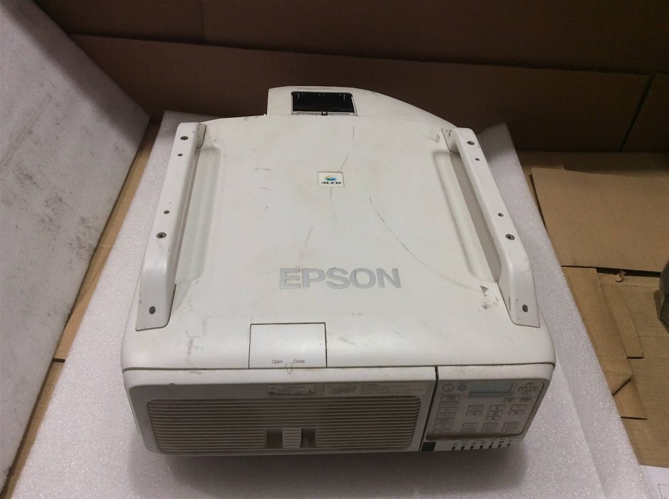 Epson H608J LCD Projector