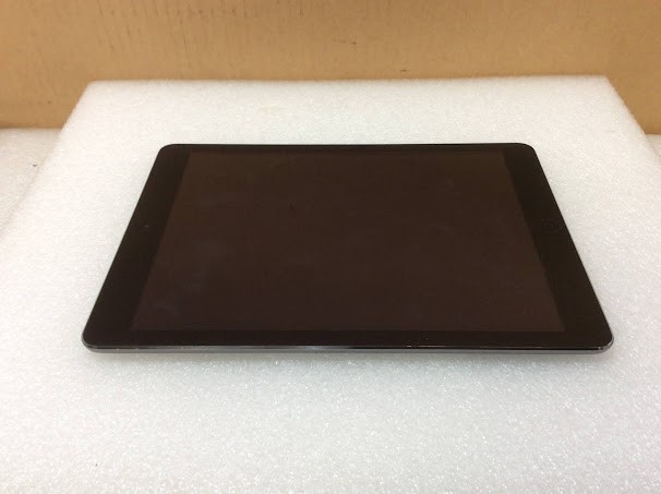 Apple iPad Air 1 (A1474) Tablet 32GB