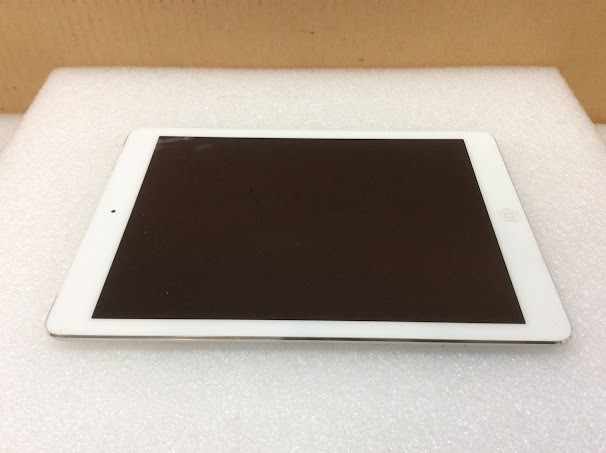APPLE iPad Air 1 (A1475) Tablet 128GB