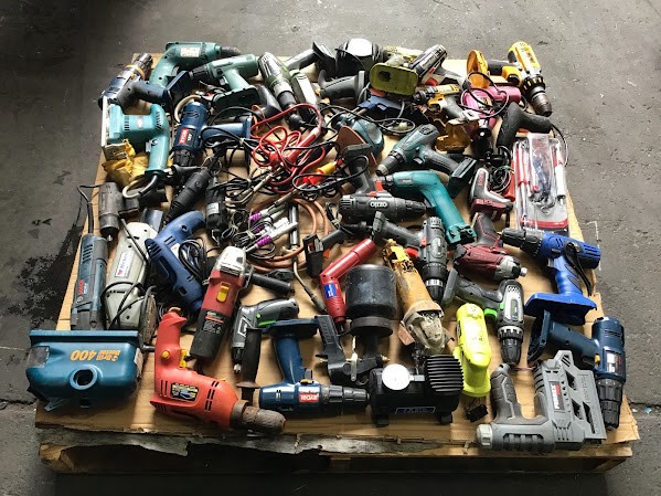 Bosch/Ozito/Makita Mixed Brand and Model Electric Drill/Power Tools