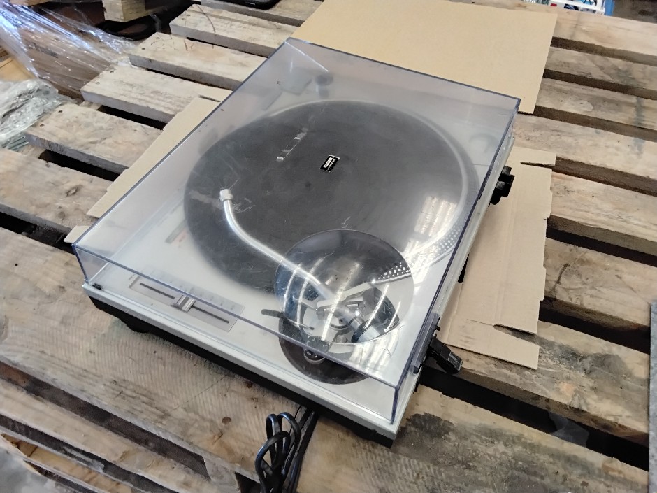 Audio Mixer, Epson Projector, Speakers & Other various items