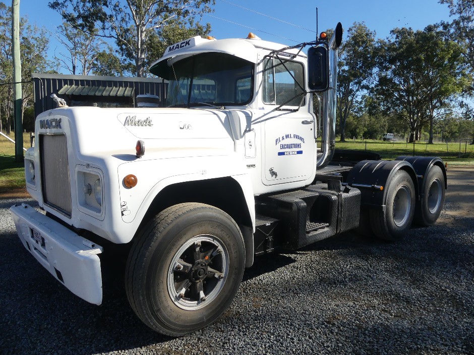 1975 Mack R-600 / Series R685RST Prime Mover (Vintage) Auction (0006 ...