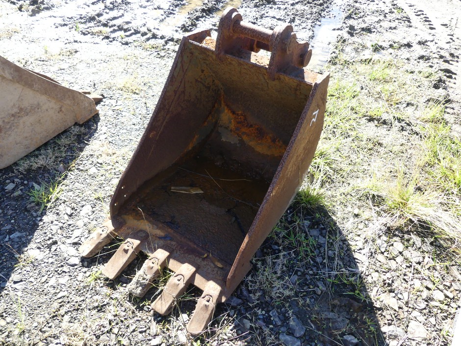 Norm V1055-5B Excavator Trench Bucket