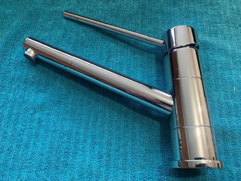 1 x Basin Mixing Tap (Unused)