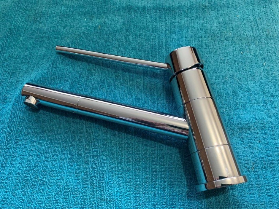 1 x Basin Mixing Tap (Unused)