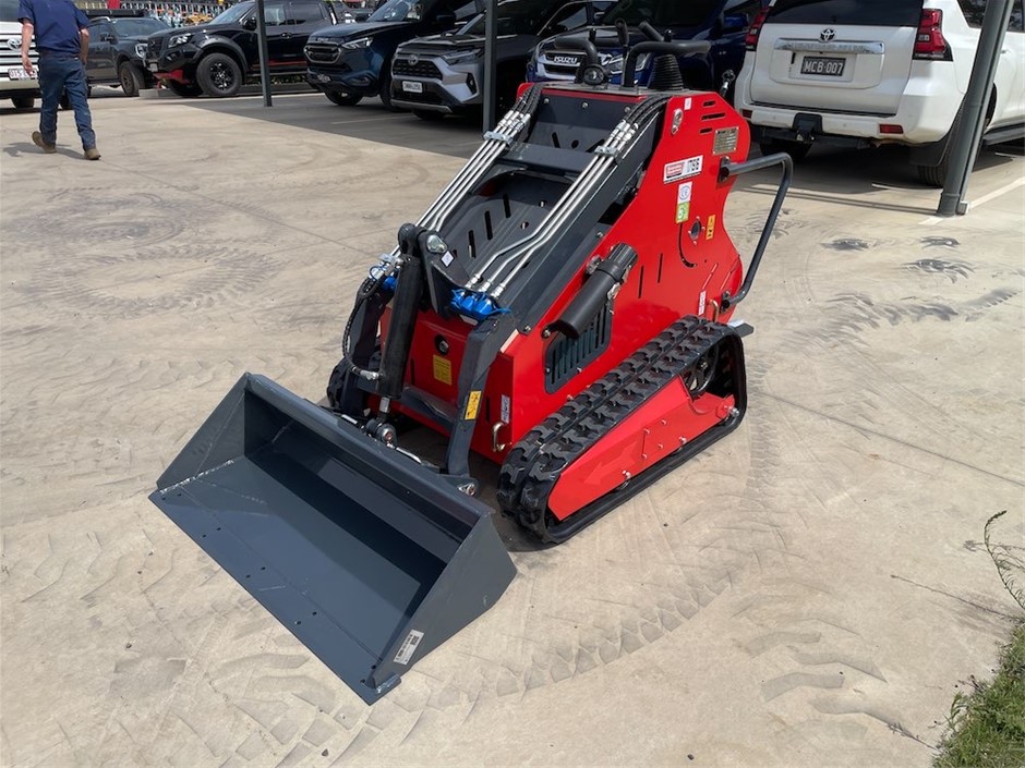 Tracked Mini Loader (Unused)