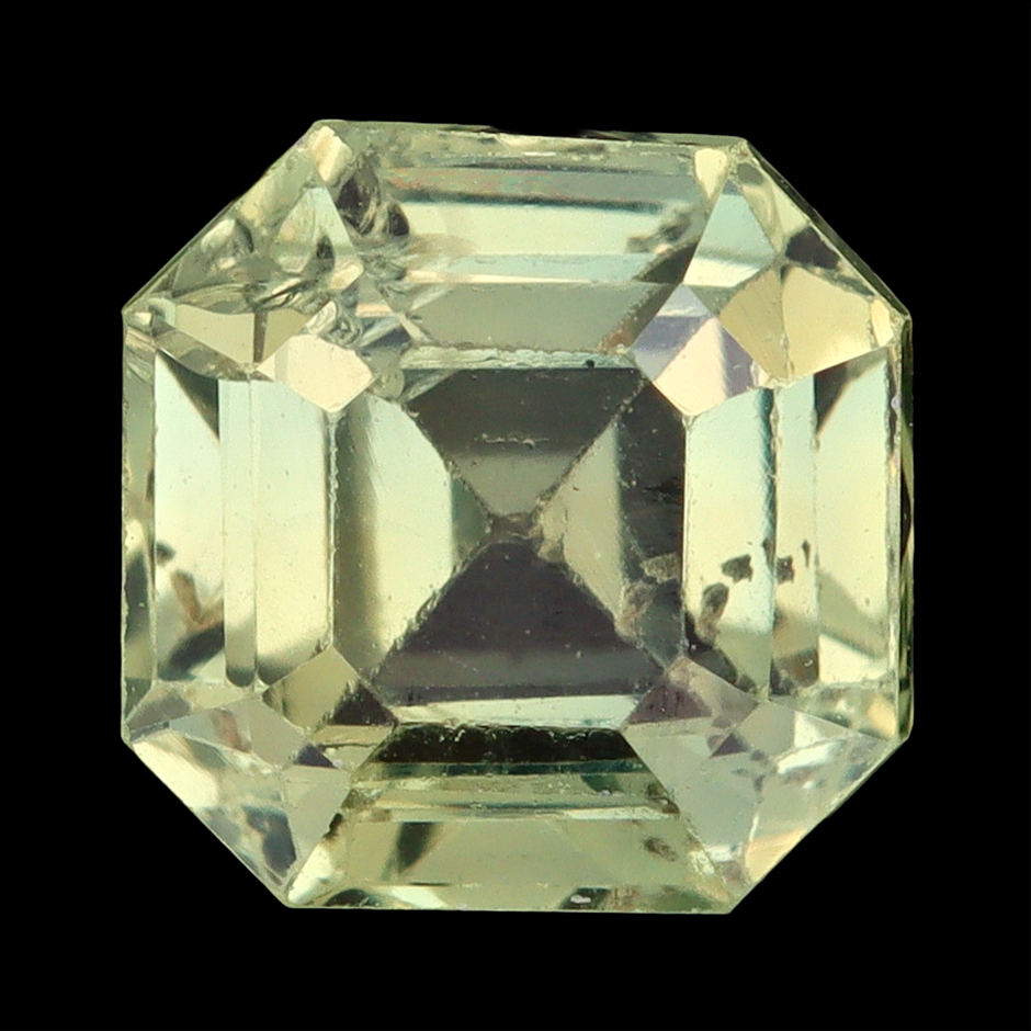 1.07 Carats Green Sapphire