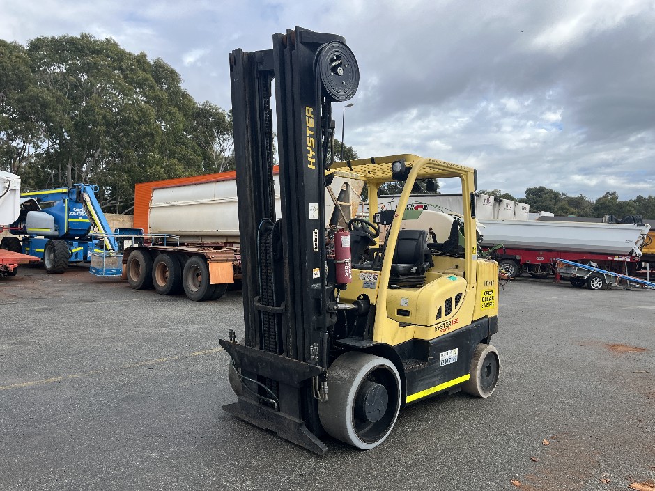 2010 Hyster S155FT LPG Forklift