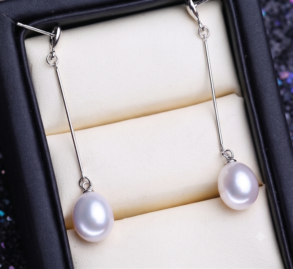 BIJ'OR - Genuine White Freshwater Pearl Drop Earring