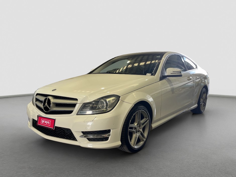 2013 Mercedes-Benz C-Class C180 BlueEFFICIENCY Petrol