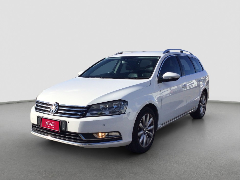 2014 Volkswagen Passat  Petrol