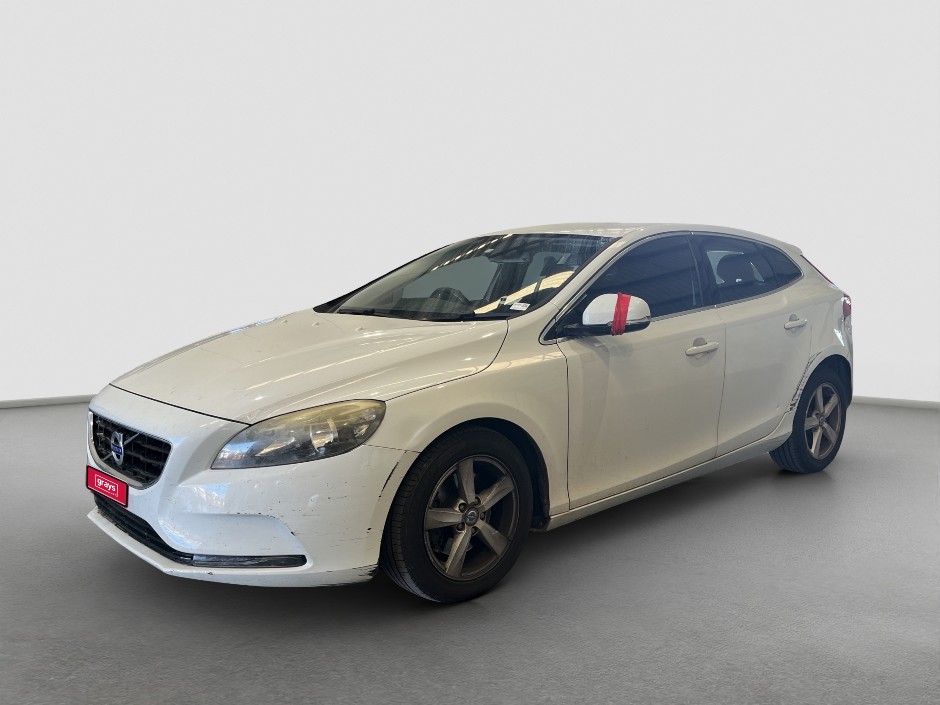 2013 Volvo V40 D2 Kinetic Diesel