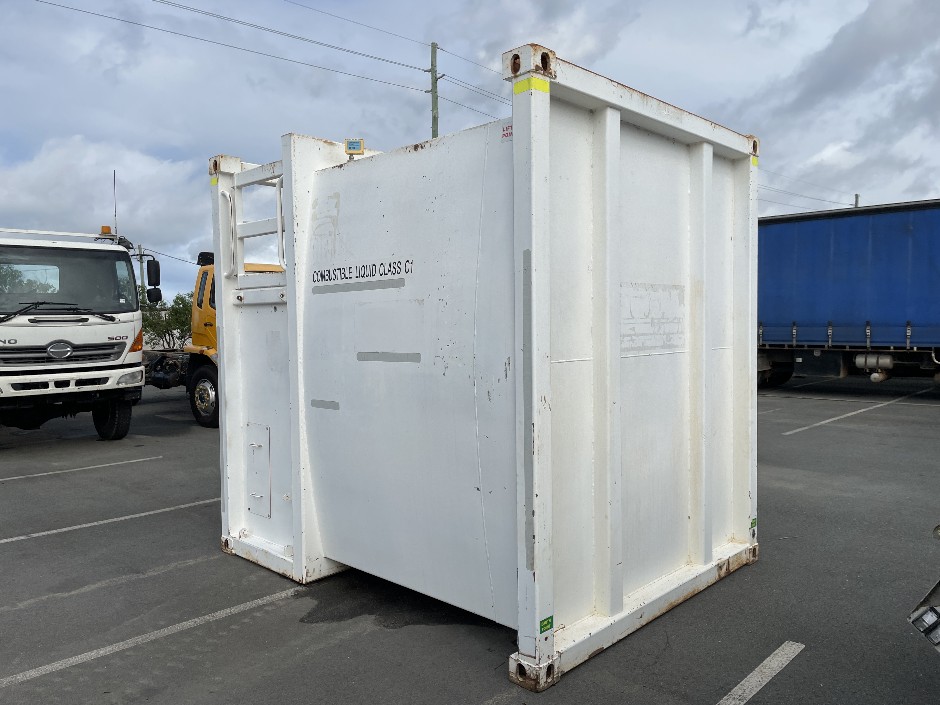 <p>10000ltr Self Bunded Fuel Cell</p>