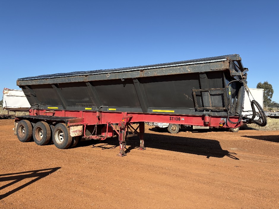 2011 Tristar ST3 Tri-Axle Doorless Side Tipper
