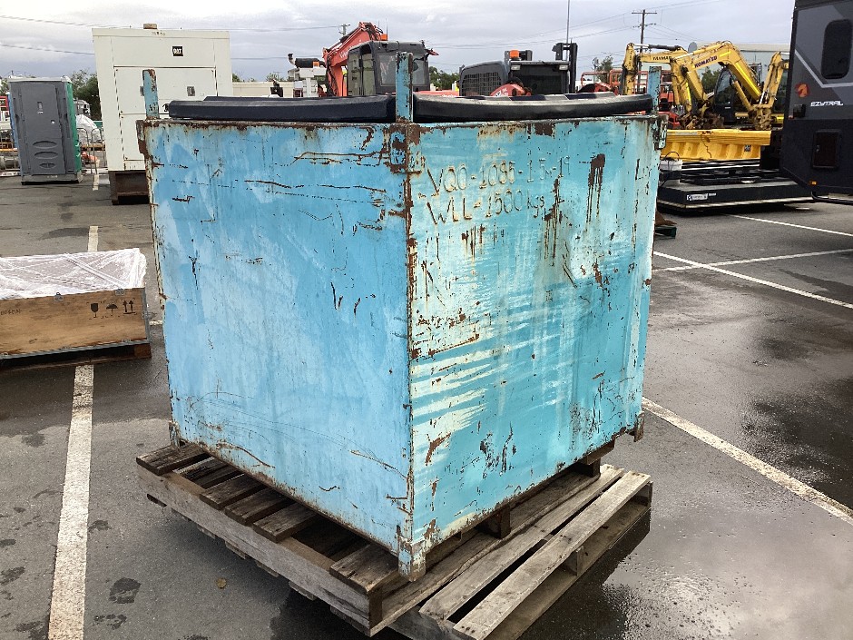 Waste oil filter bin