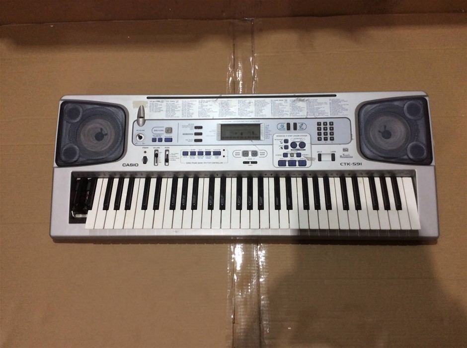 Casio CTK-591 Electronic Keyboard