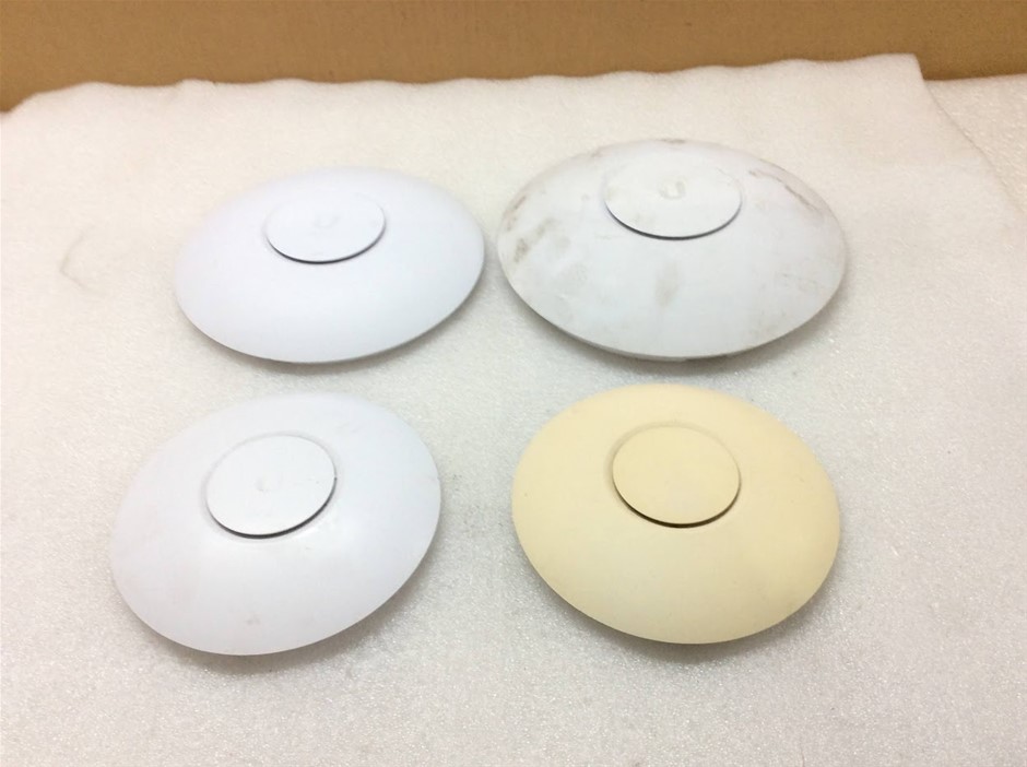 Ubiquiti UniFi Wireless Access Point (Lot of 4)
