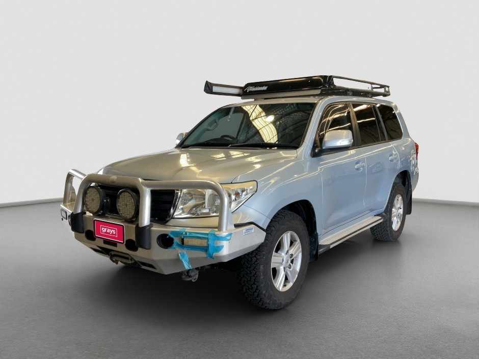 2014 TOYOTA LANDCRUISER Altitude Diesel