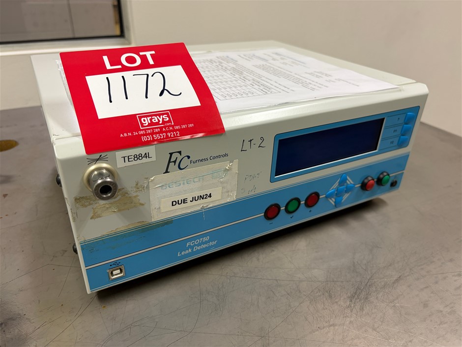 1x Furness Controls Leak Teste