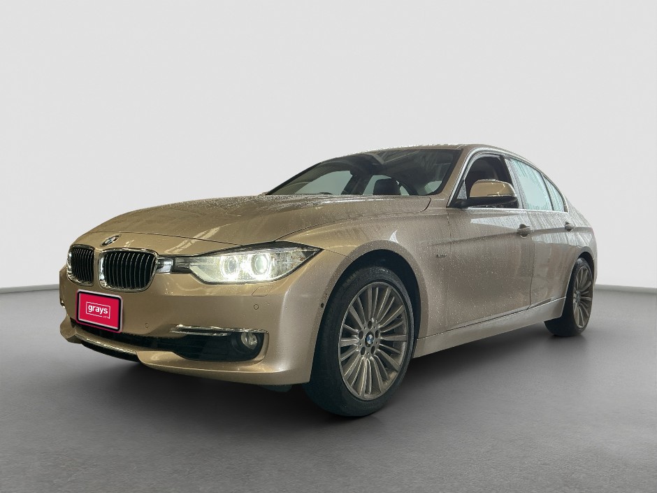 2014 BMW 328i Modern Line  Petrol