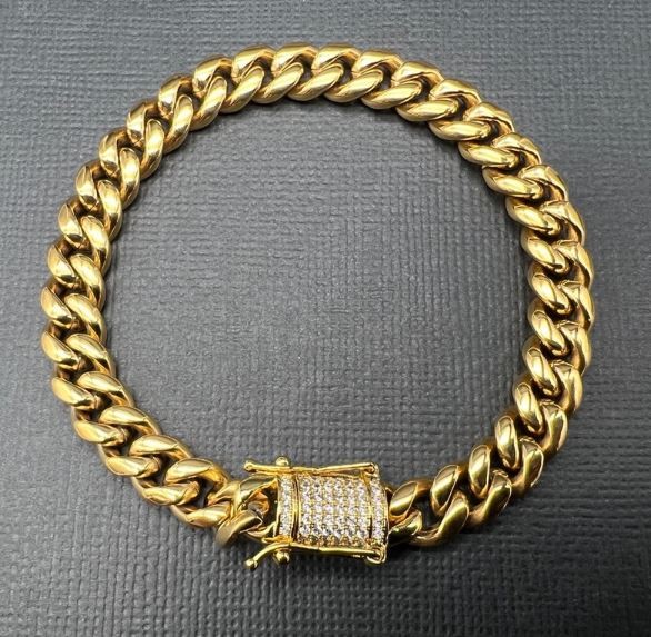 18K Gold-Filled Cuban Bracelet, AAA+ Cubic Zirconia's Clasp, 8MM -  19cm