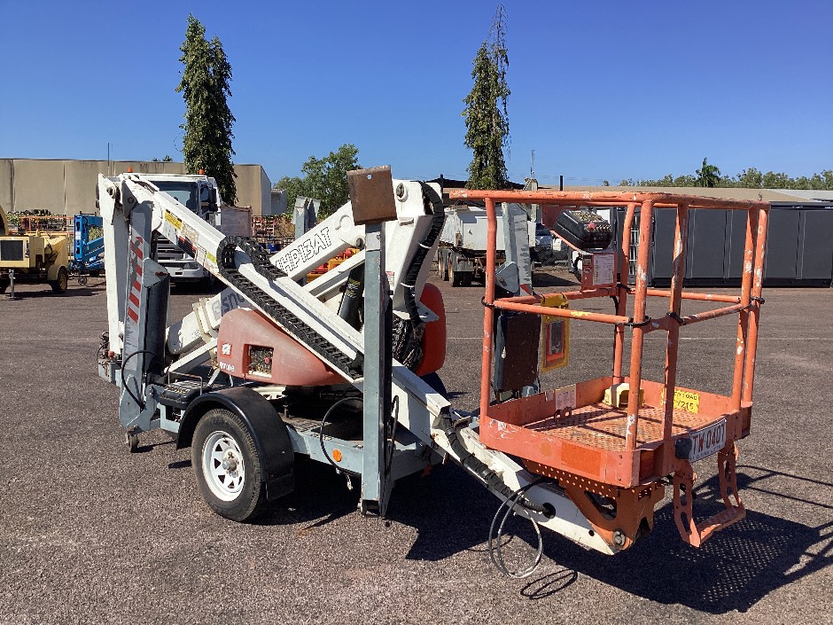 <p>2015 Snorkel Knuckle Boom Trailer MHP13AT V2 Single Axle</p>