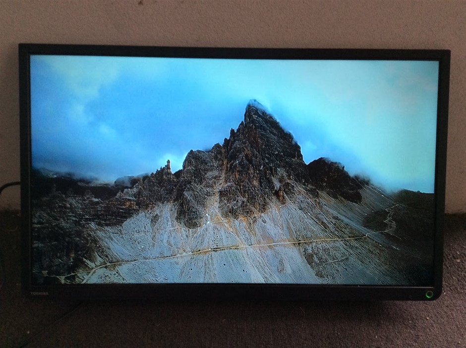 Toshiba 32W2300A 32-Inch LCD Colour TV