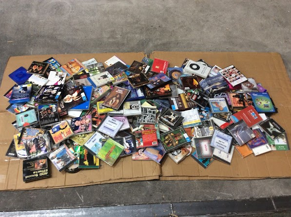 Mixed Assorted DVD / VCD / CD Movies