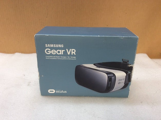 Samsung Gear VR Virtual Reality Headset - New Unboxing