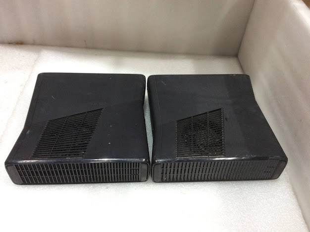 Microsoft Xbox 360 S 1439 Console (Lot of 2)