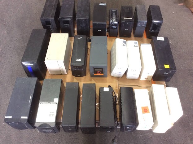 Mixed Brand UPS Lot: Eaton, APC, CyberPower & More (25 Units)